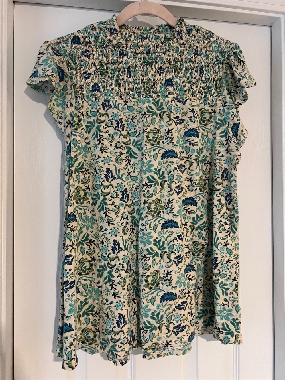torrid Cream Floral Smocked Short Sleeve Tunic
